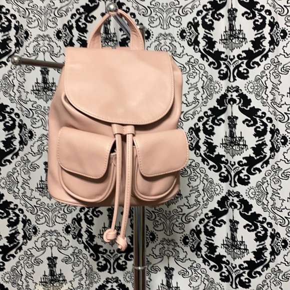 Target Handbags - Pink backpack purse.
